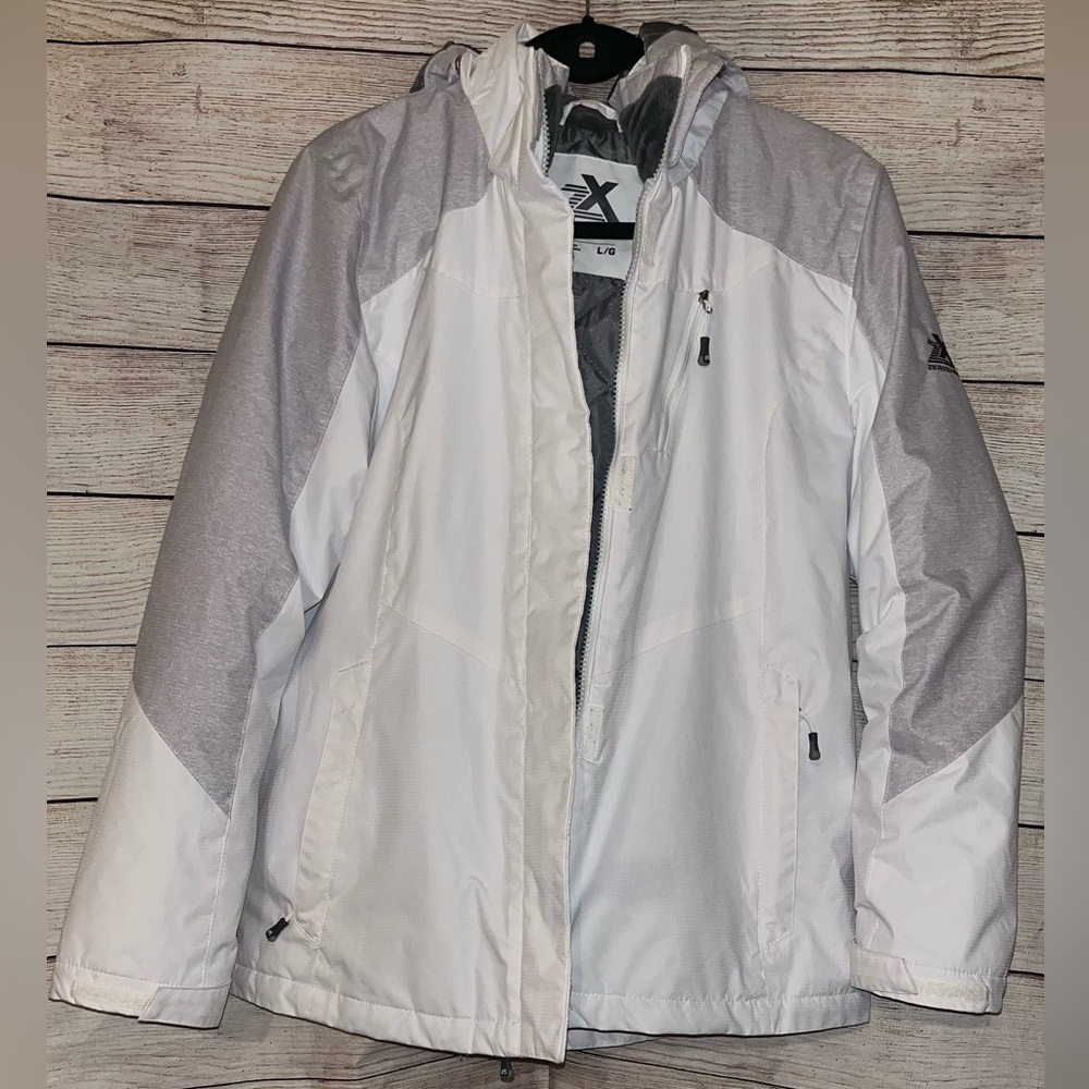 ZeroXposur Theramal White Winter Jacket Size Large